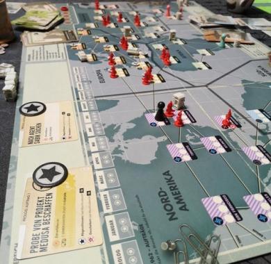 Pandemic Legacy Season Zero Drustvena igra, drustvene igre, Beograd, Prodaja, Srbija, zabava, fantasy, sci-fi, Pandemic Legacy Season Zero
